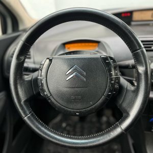 29ef6e69-bf42-4f04-9d9e-f2e58c3e54b5